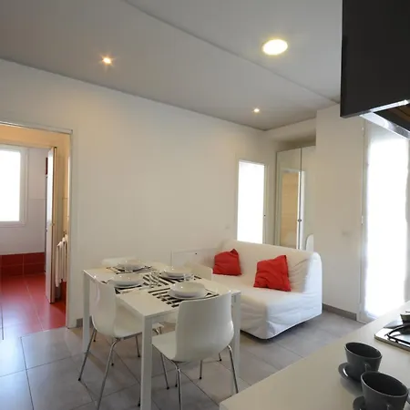 Apartahotel Graziella 3*