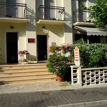 Graziella Apartahotel