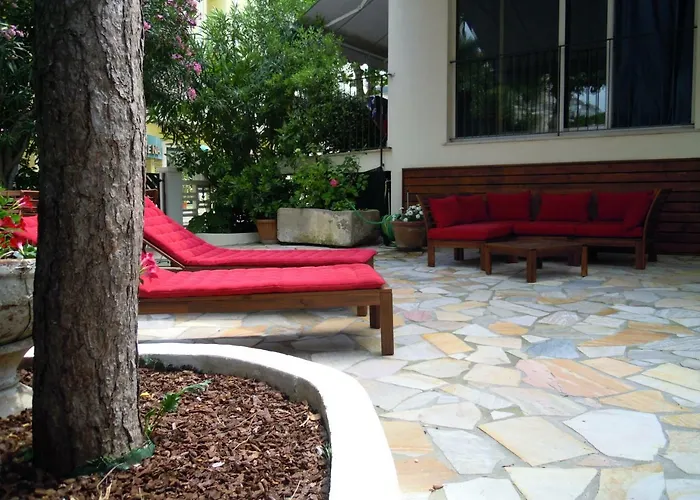 Graziella Apartmanhotel 3*